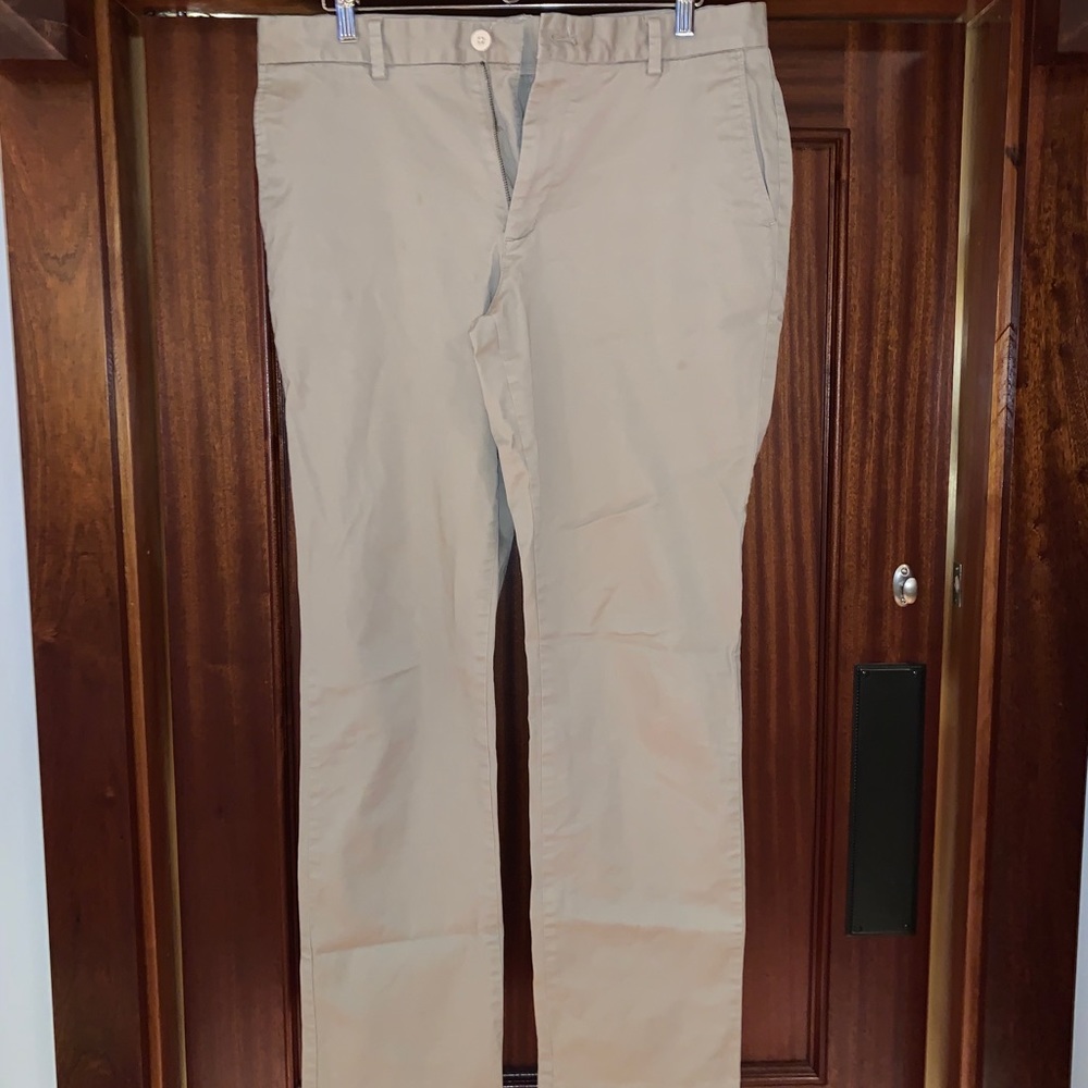Vineyard Vines Khaki Pants